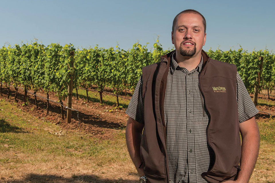 Duzer Winemaker Florent Pierre Merlier