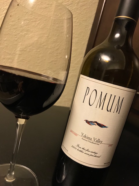 Pomum Glass Bottle SHot